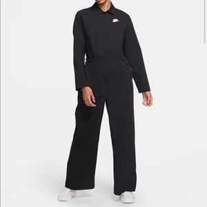 Nike woman’s sportswear coveralls!